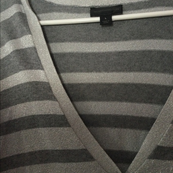 Top - Picture 3 of 3